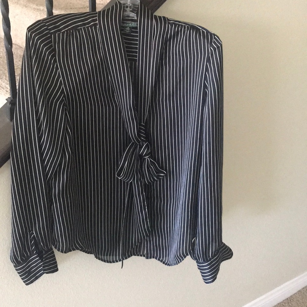 100 % silk bow blouse